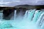 A Cascata Godafoss, Akureyri e a Casa do Pai Natal