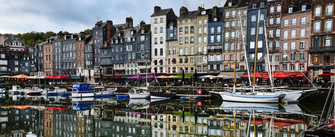 Normandia: Falésias de Étretat e o Charme de Honfleur