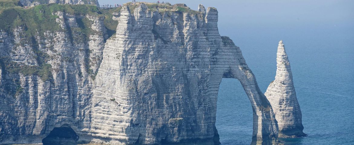 Normandia: Falésias de Étretat e o Charme de Honfleur