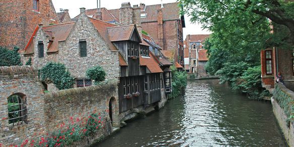 Bruges com Passeio pelos Canais